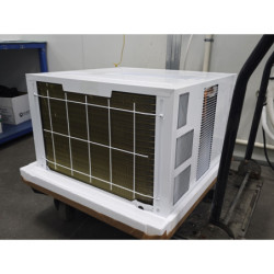 Aire ventana Midea 12000 BTU solo frío